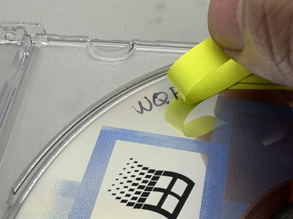 VTG Microsoft Windows 2000 Server 10 CAL & Windows 2000 Support Tools CDs READ