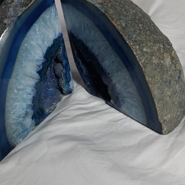 Large Blue White Gray Agate Geode Semi-Circle Natural Crystal Finish