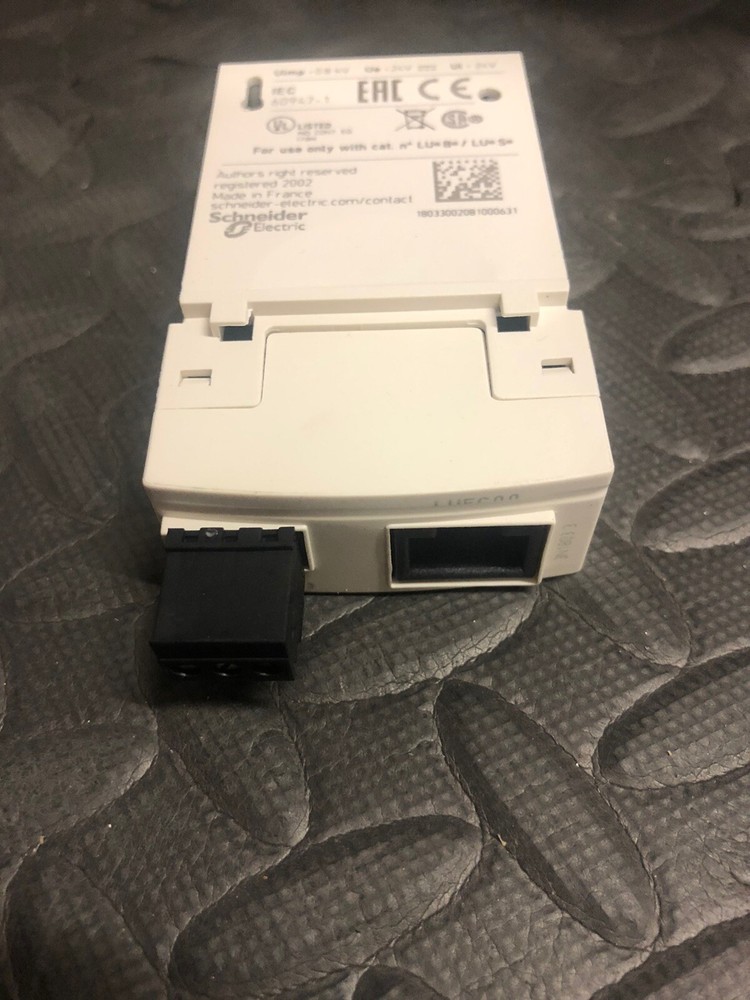 LUFC00 schneider electric parallel wiring module brand new in box