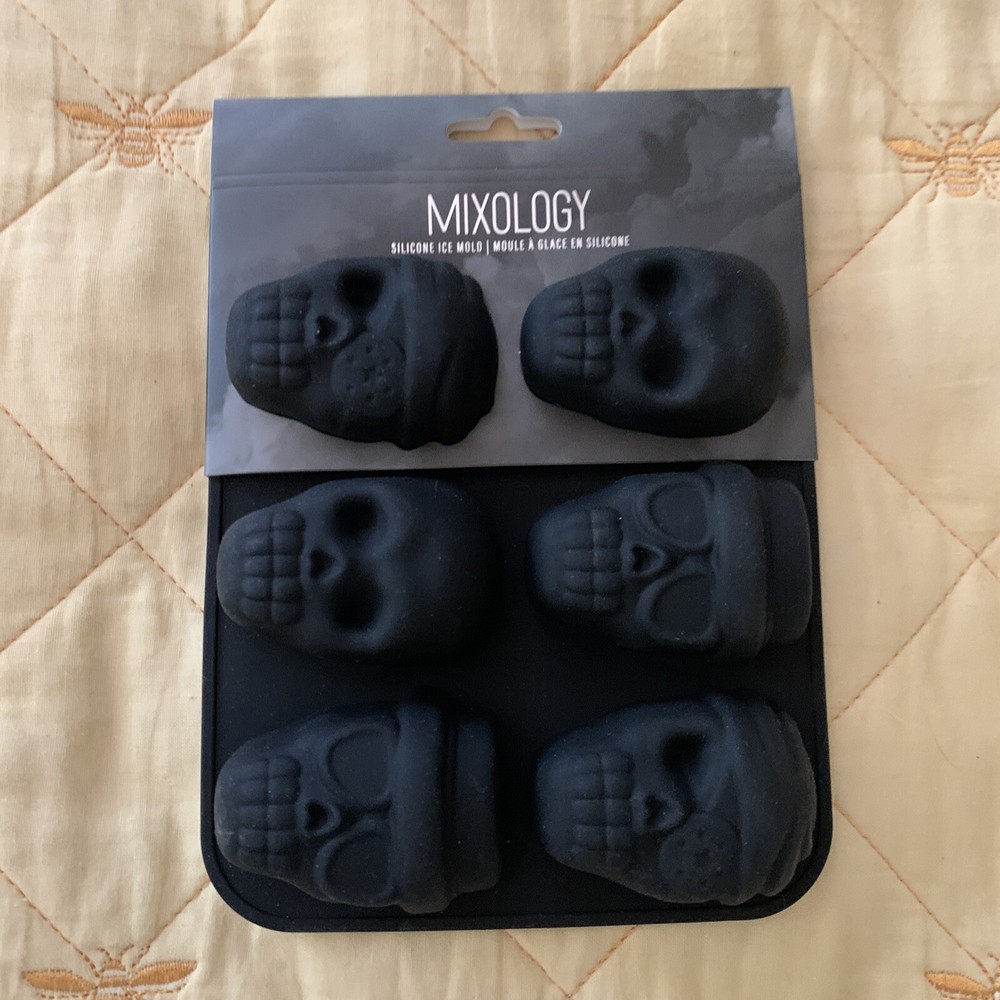 Mixology Skull ICE Cube Tray Maker Silicone