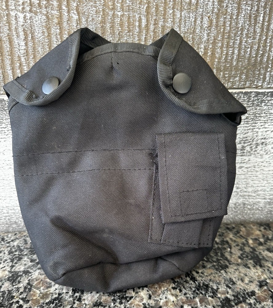 Black Nylon Canteen Cover With Felt Lining