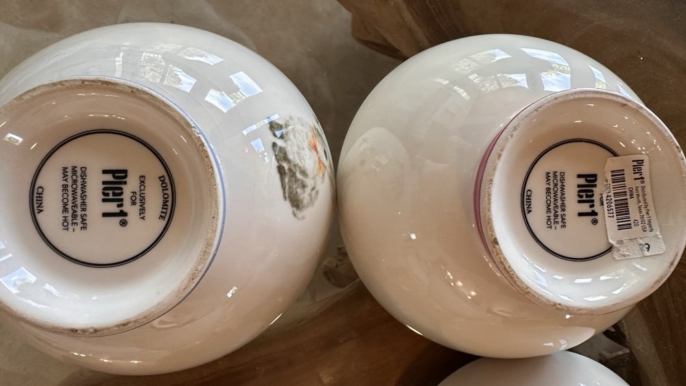 Pier 1 Butterfly 4 cups & 4 Bowls