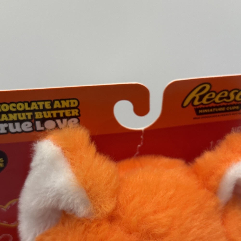 Hershey's Chocolate Reese's Plush Toy Orange Singing Fox Tested & Working!