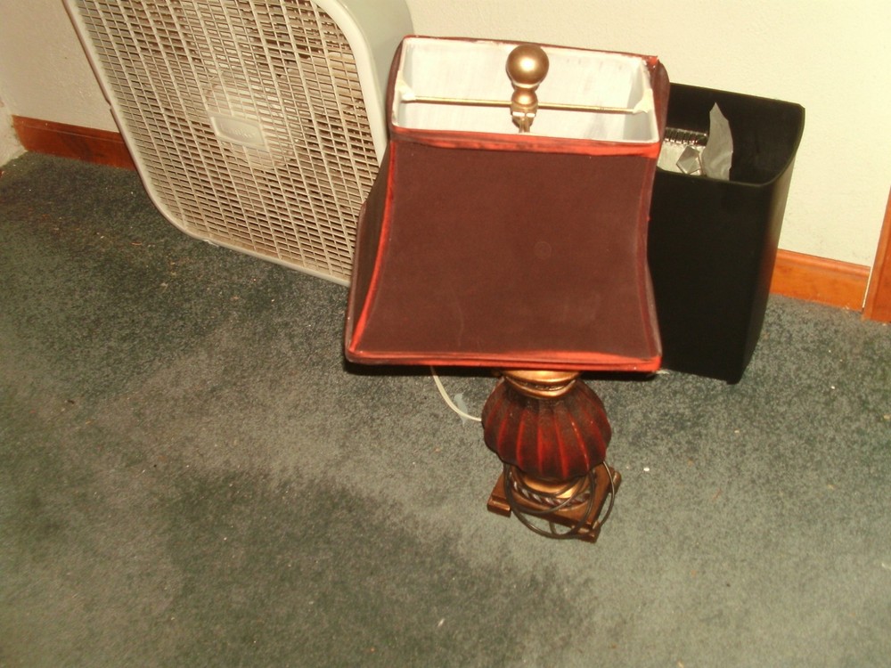 vintage table lamp with shade