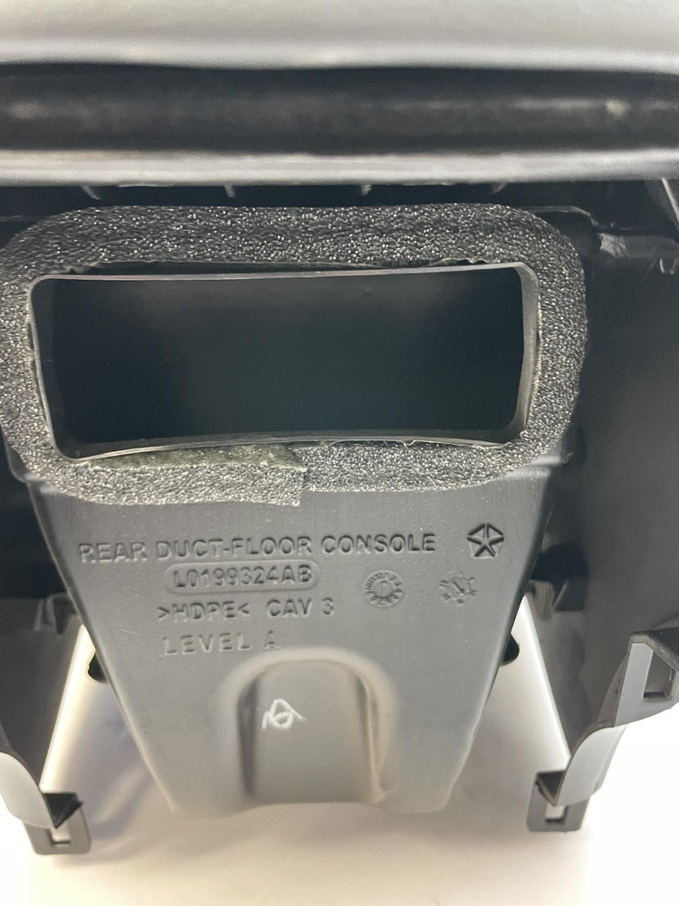 2015-2023 DODGE CHALLENGER SRT HELLCAT FRONT FLOOR CONSOLE AUTOMATIC OEM BLACK