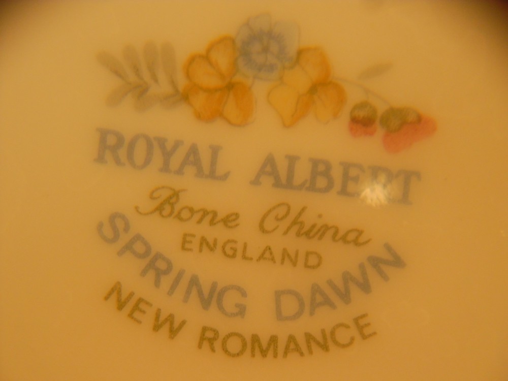 Royal Albert Bone China Small Dinner Set - Spring Dawn New Romance