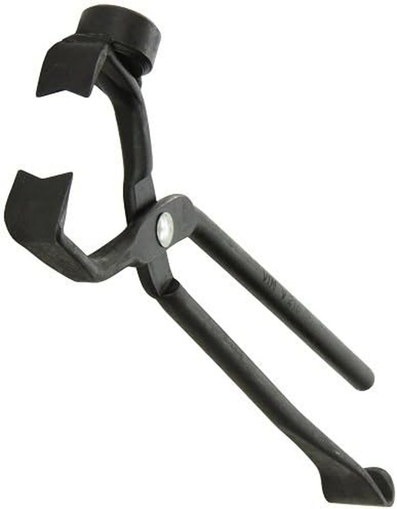 V216 Hub and Dust Cap Plier