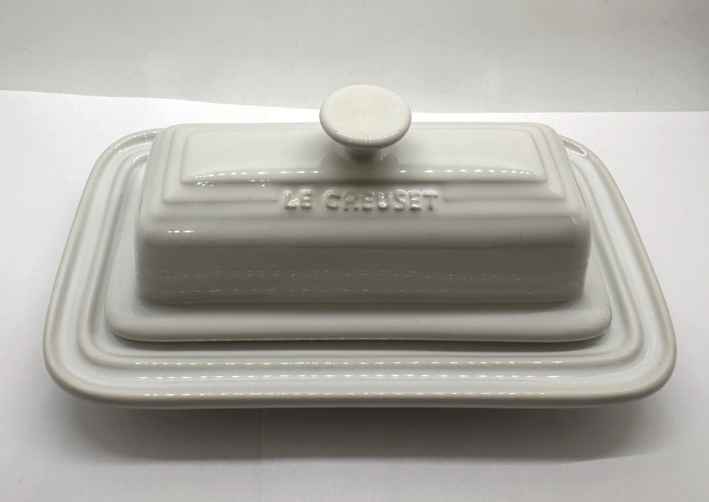 Le Creuset Butter Dish White Stoneware Rectangular Dish Retired (READ)