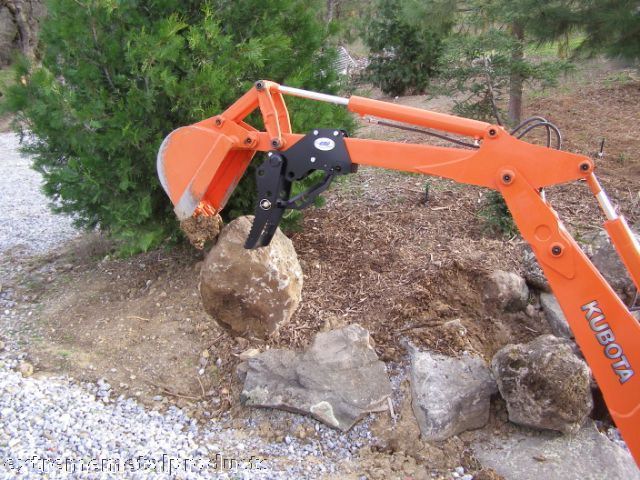 Kubota BH75 Backhoe Thumb / Compact tractor backhoe thu
