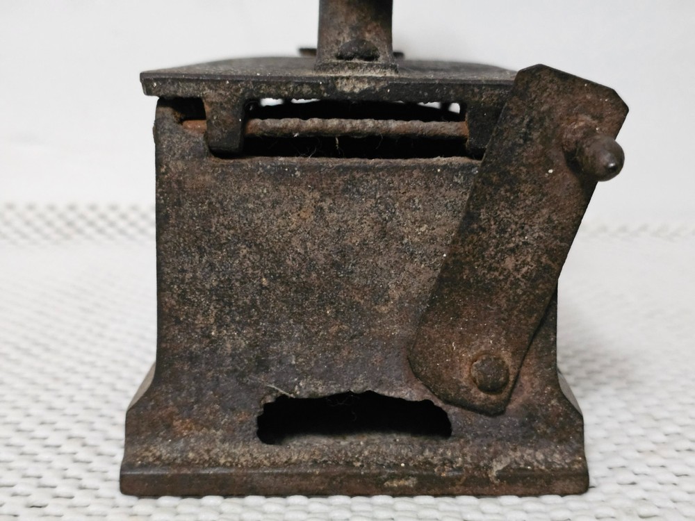 ANTIQUE CAST IRON COAL IRON WOOD HANDLE