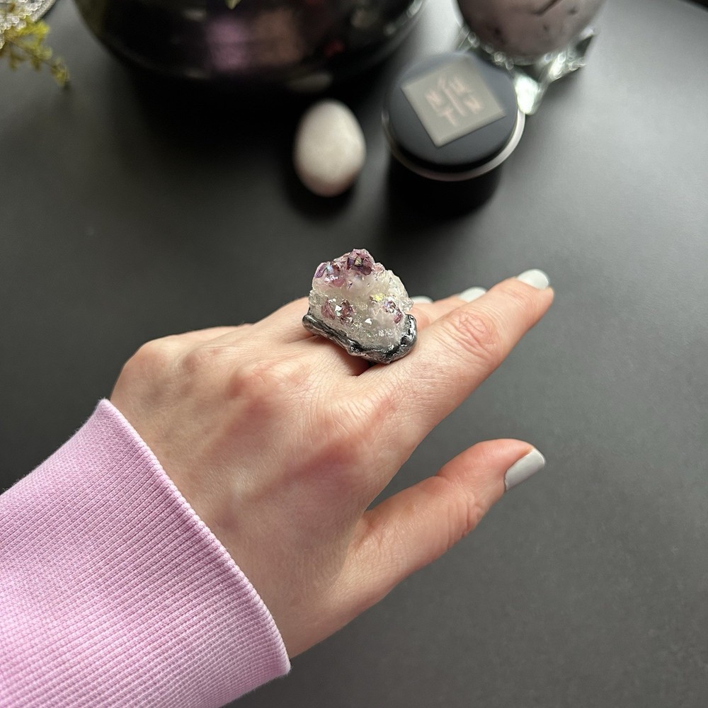 Handcrafted Statement Ring Rough Clear Purple Asymmetrical