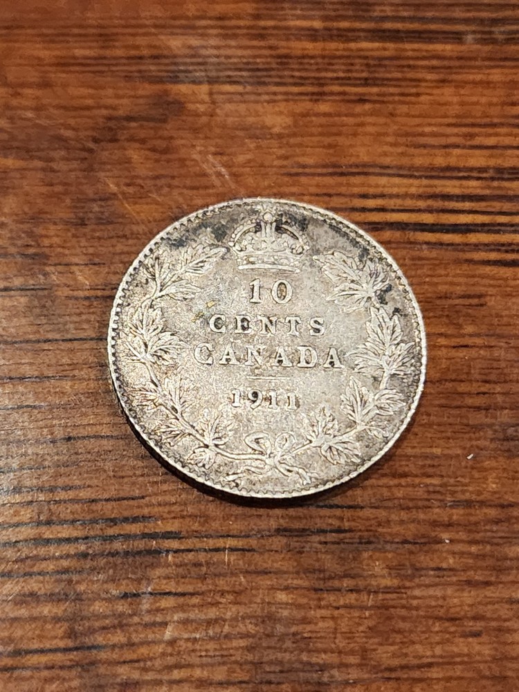 1911 Canada 10 Cents Silver Coin