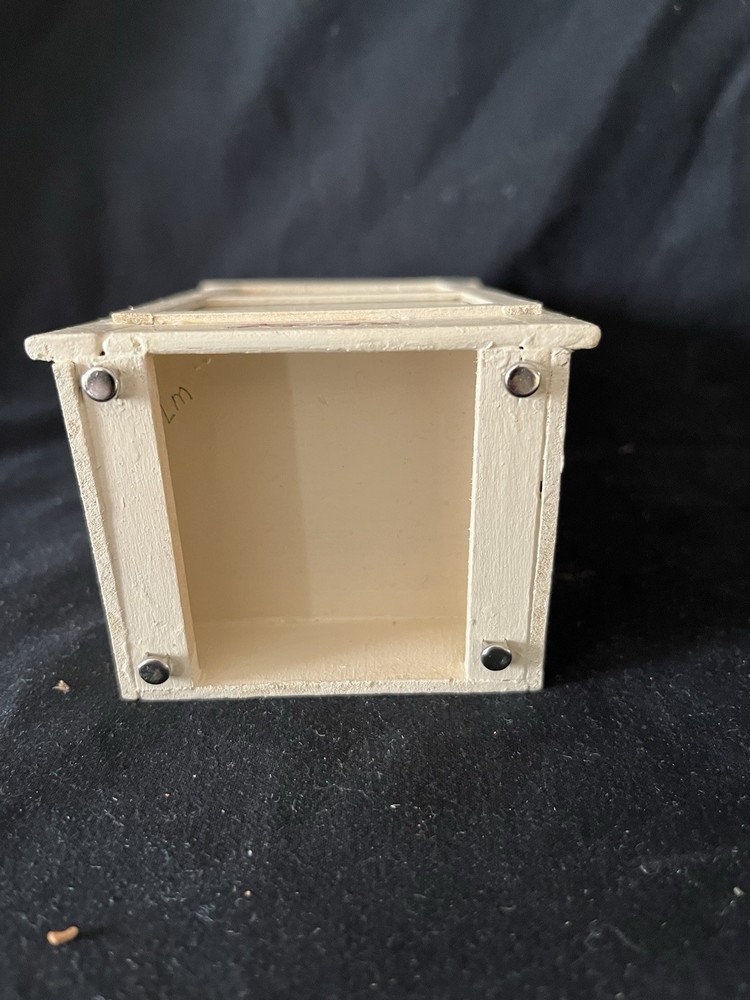 Tom's Peanuts Mini Display Cabinet