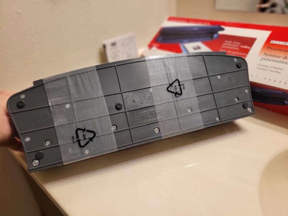 GBC DOCUBIND PERSONAL PRESENTATION BINDING SYSTEM w/ PARTIAL BOX OF SPINES