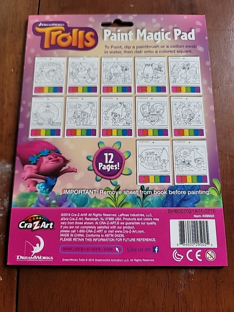 TROLLS FUN TO PAINT 12 PAGE MAGIC PAINT PAD ST5