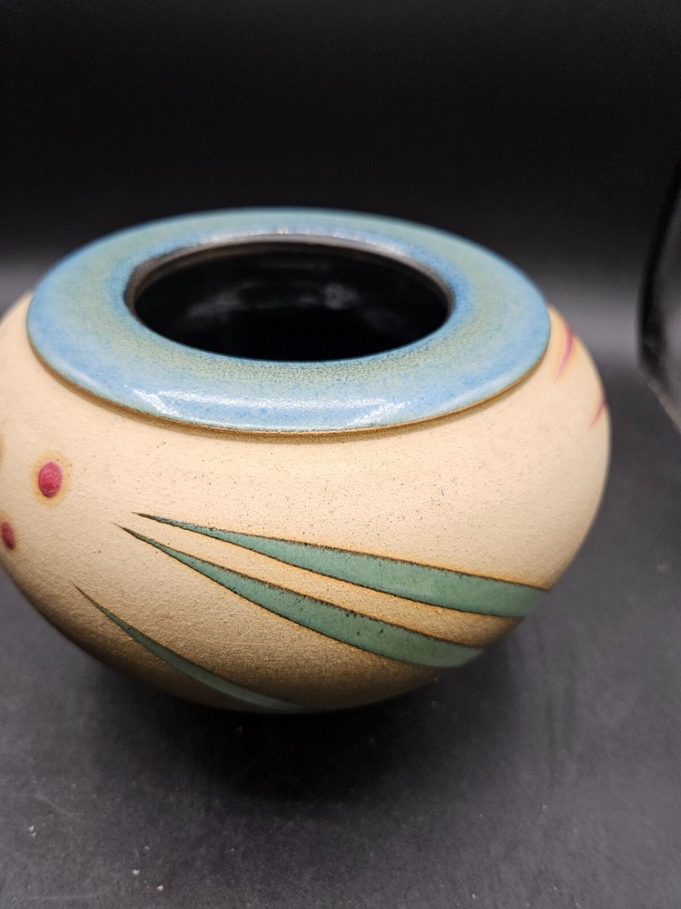 VTG. Ceramic Pottery Vase Multicolored