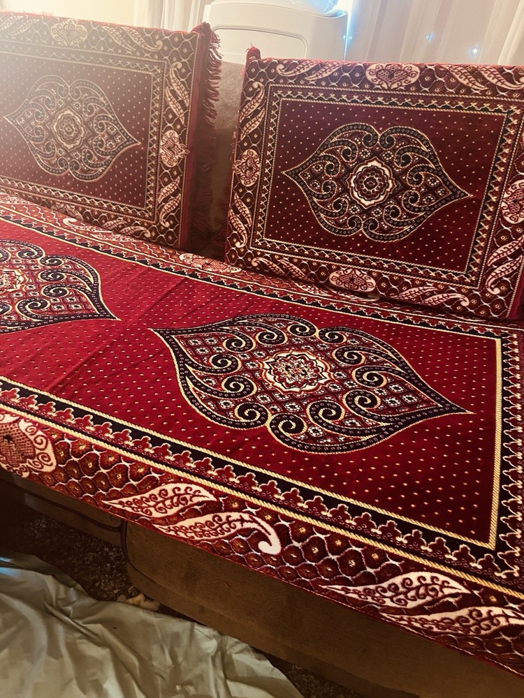 Flooring Arabic Seats for Home