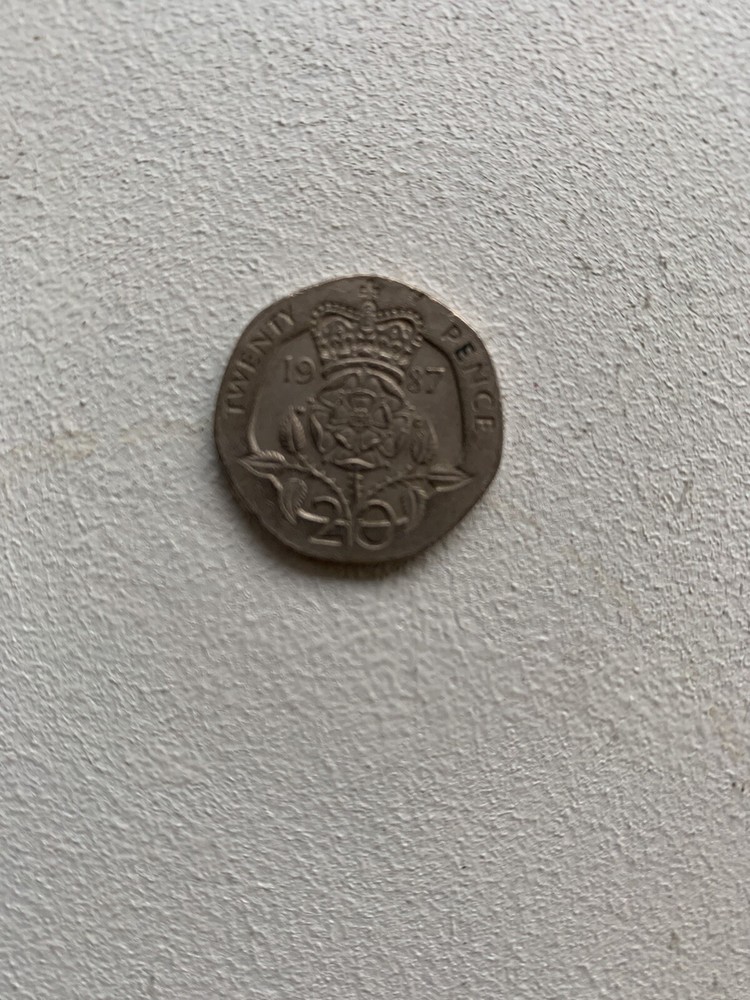 1987 Great Britain 20 Pence Elizabeth II