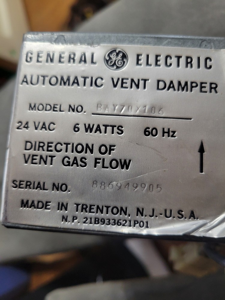 Automatic Vent Damper Bay70x106 24v 6 Watts