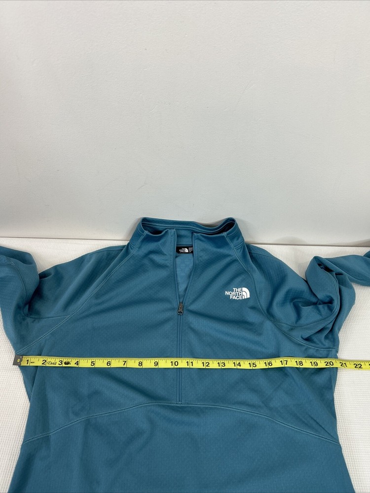 The North Face Women’s L Teal Blue Flashdry Long Sleeve Base Layer Pullover