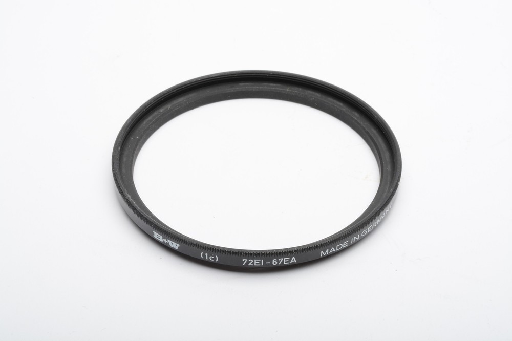 B+W 72mm to 67mm step down adapter ring 72EI-67EA, New