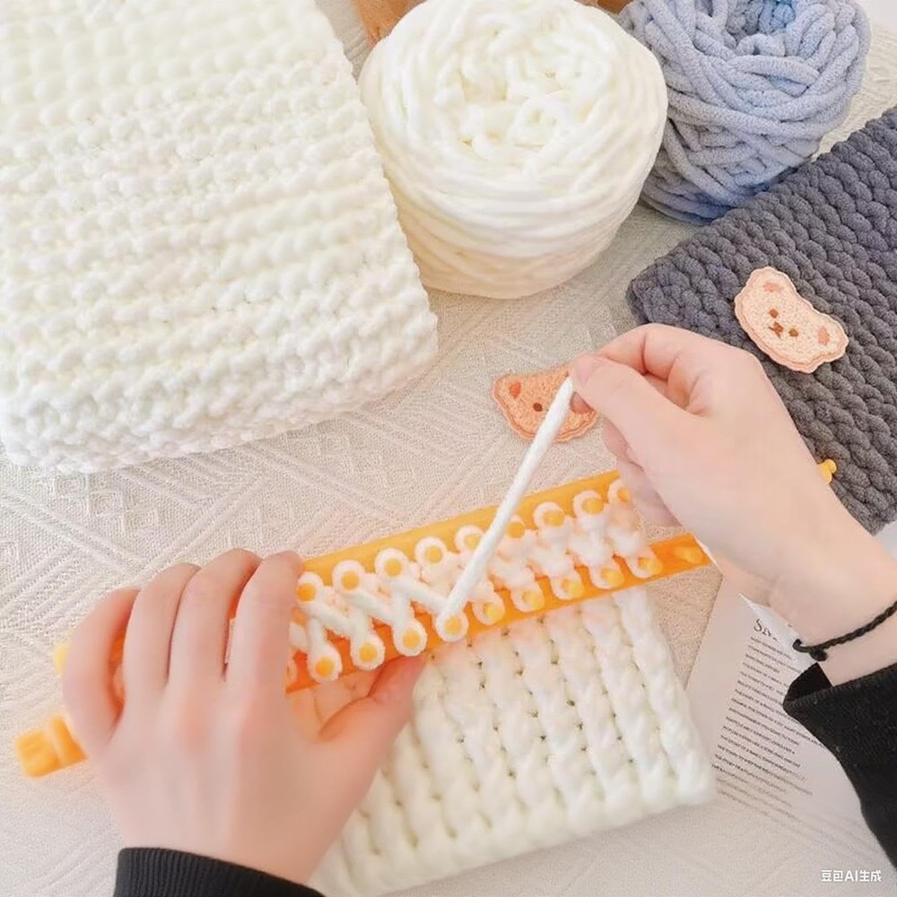 Warm Thick Scarf Knitting Kit - 4pcs Yarn + Knitting Tools + Bear Pattern