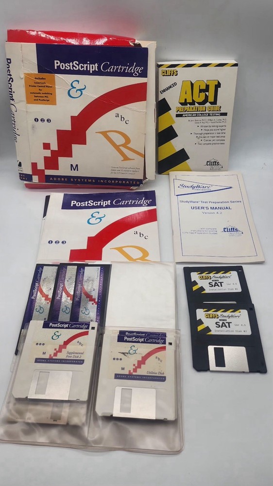 Lot of Floppy Computer Disk 3.5" Unknown Content Old Software Booklets