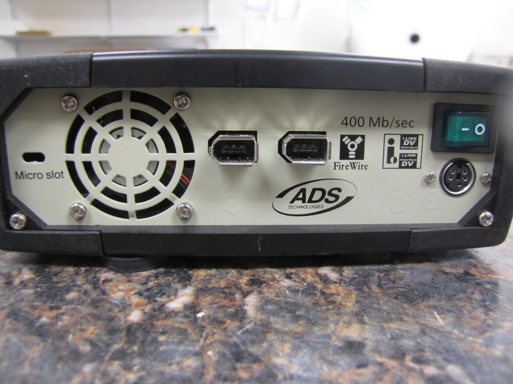 ADS Technologies PYRO 1394 Drive Kit - FireWire + USB 2 MODEL API-800 -HV41