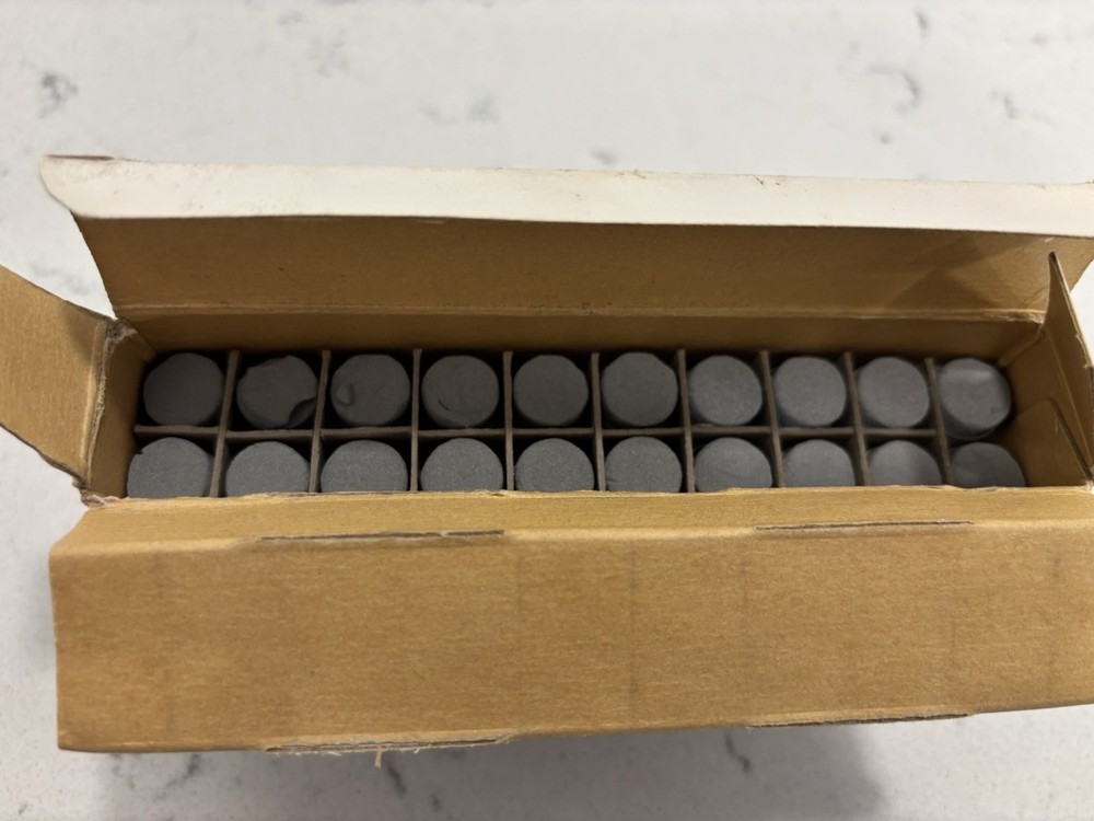 Codit Reflective Chalk Crime Scene Forensic Marking 3M Full Box 20