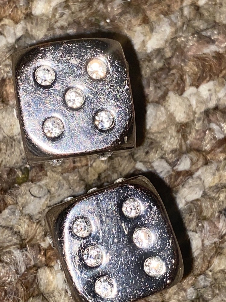 white gold Dice with diamonds