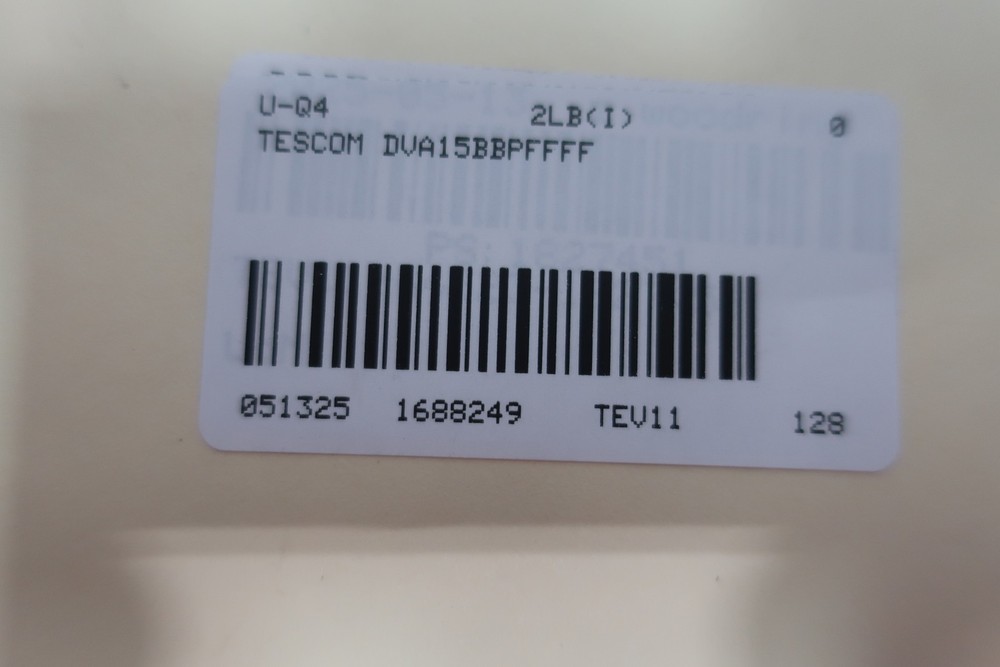 Tescom DVA15BBPFFFF Vacuum Regulator