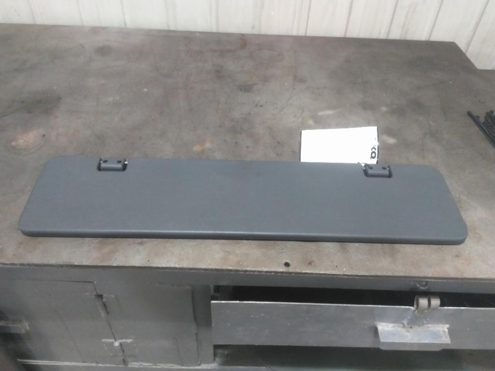 Replaces 2004 VOLVO VNL INTERIOR SUN VISOR , MD