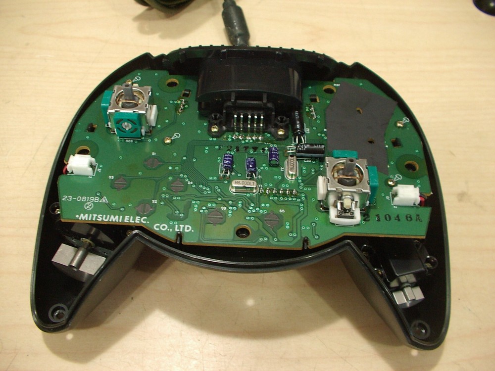 Microsoft Original Xbox controller Duke new analogs