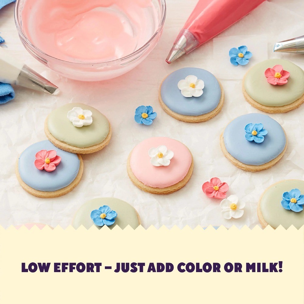 Creamy White Decorator Icing Vanilla-Flavored 4 lb.