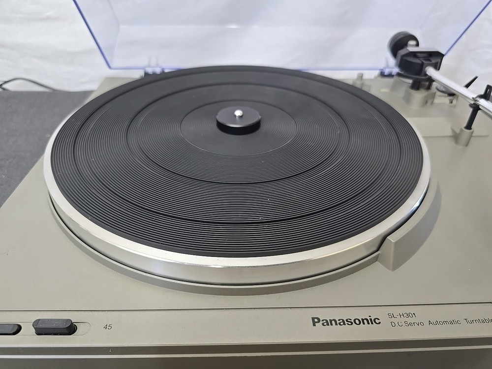 Panasonic SL-H301 D.C. Servo Automatic Turntable System