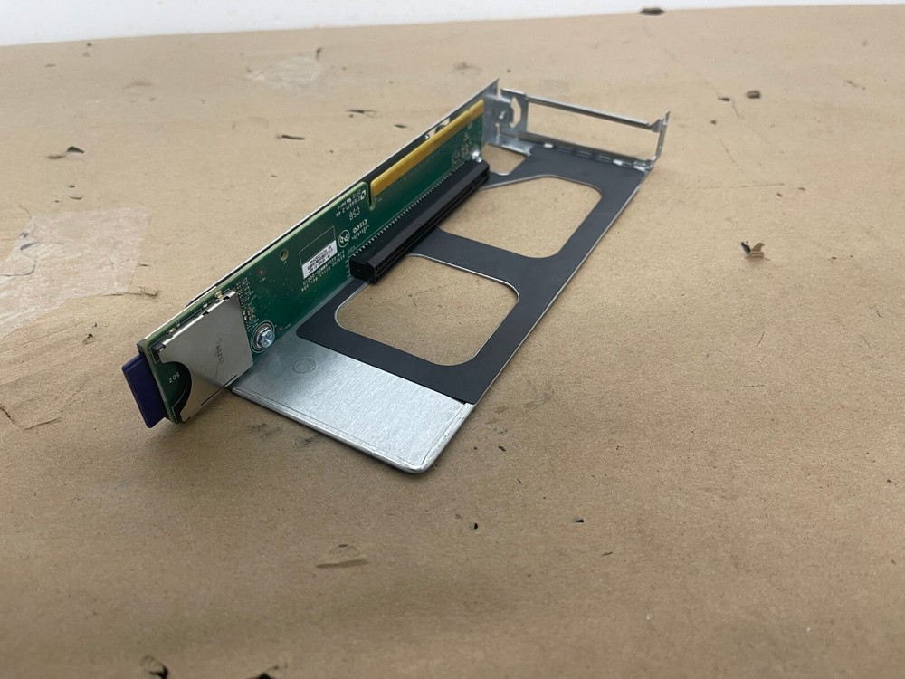 CISCO 74-10152-01 PCI-E Riser Card w/ Bracket and SD Card