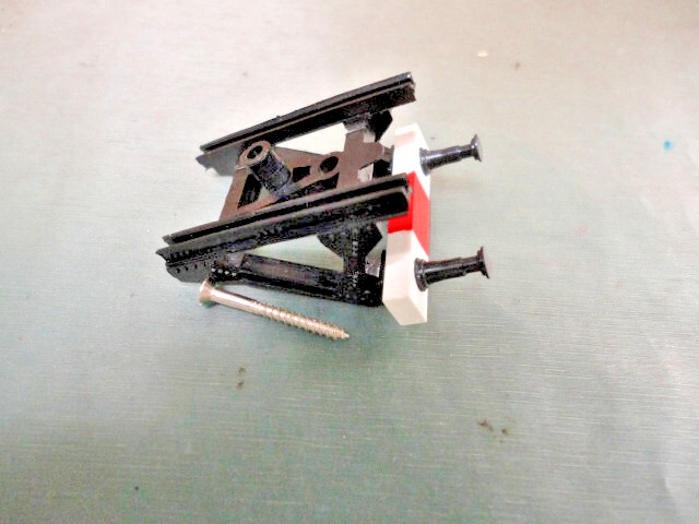 Marklin Ho 7391 plastic buffer nice!