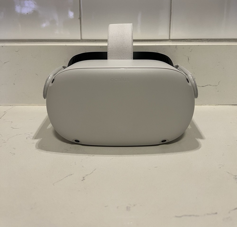 Meta Oculus Quest 2 - 64GB VR Headset