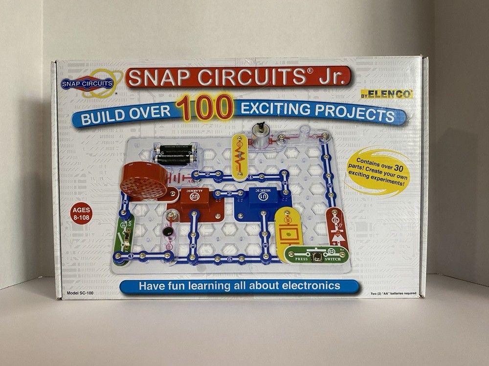 Snap Circuits Jr. SC-100 Electronics Discovery Kit Builds 100 Exciting Projects