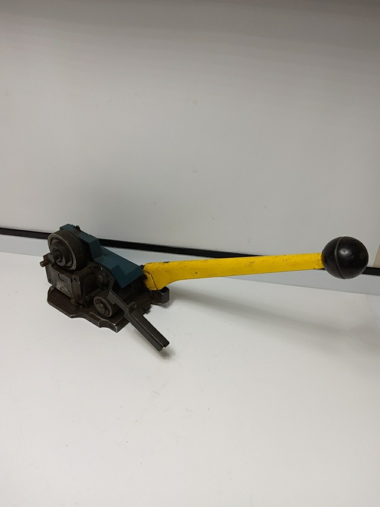 GENERICA STRAPPING TOOL (USED)