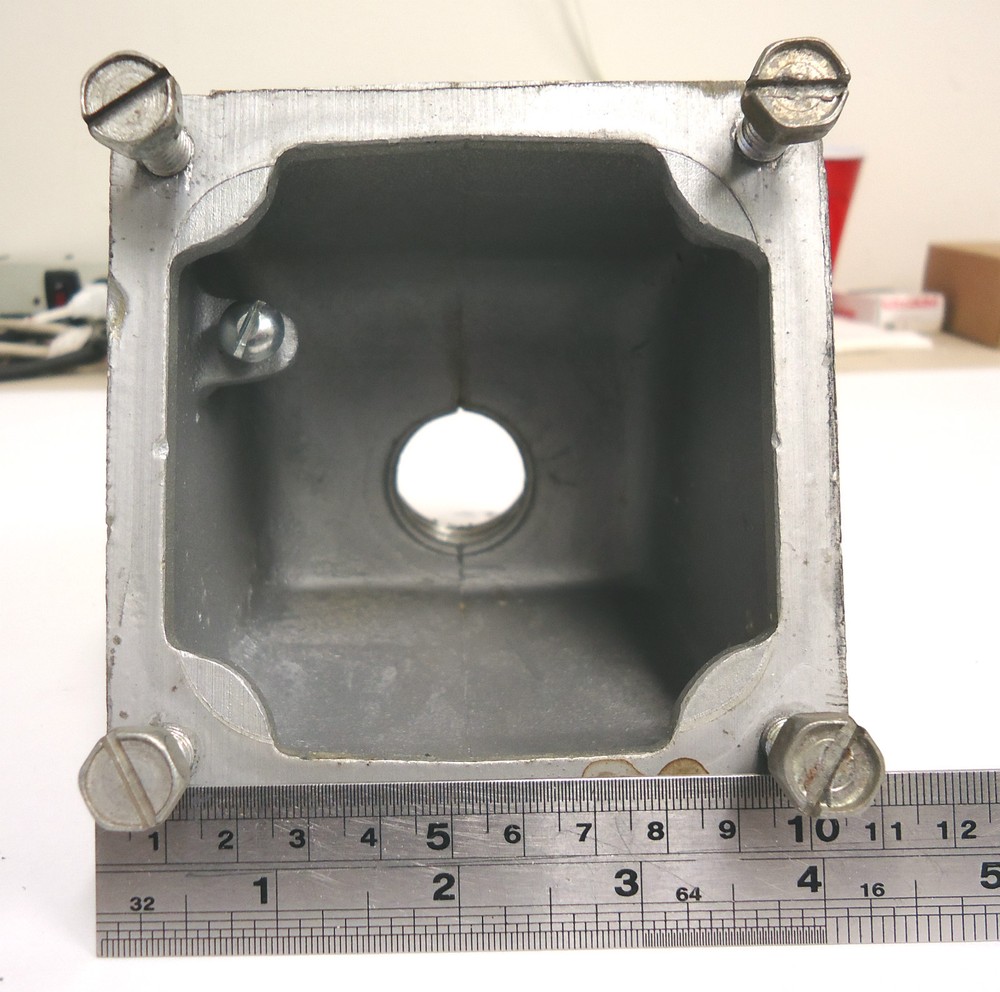 Unilet 1-1/4" Threaded Conduit Hole