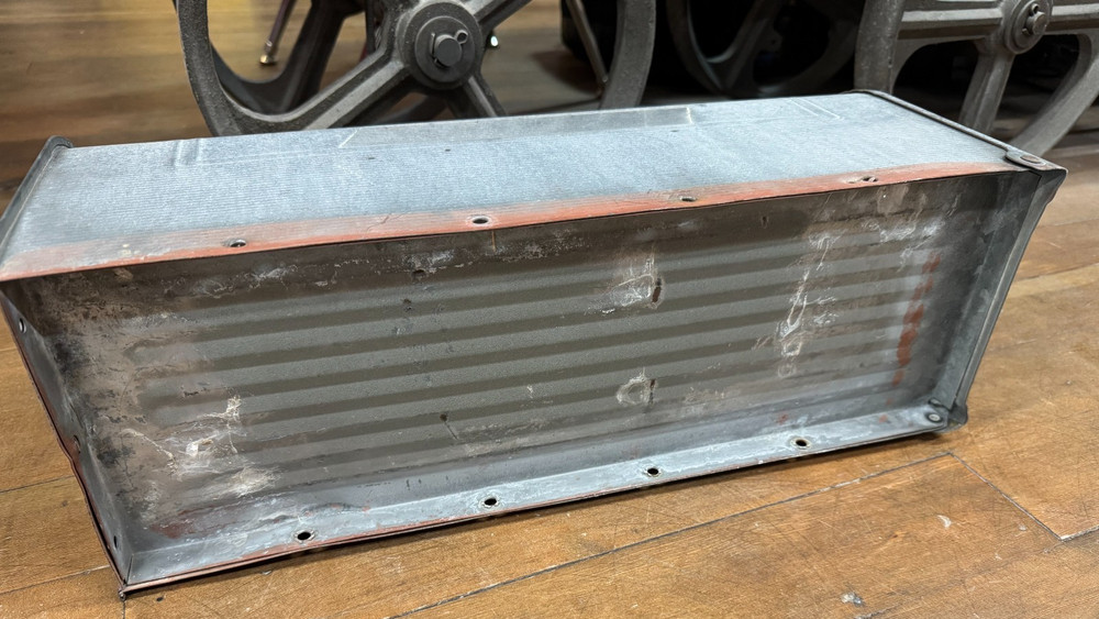 Vintage 1974 mailbox Jackes - Evans