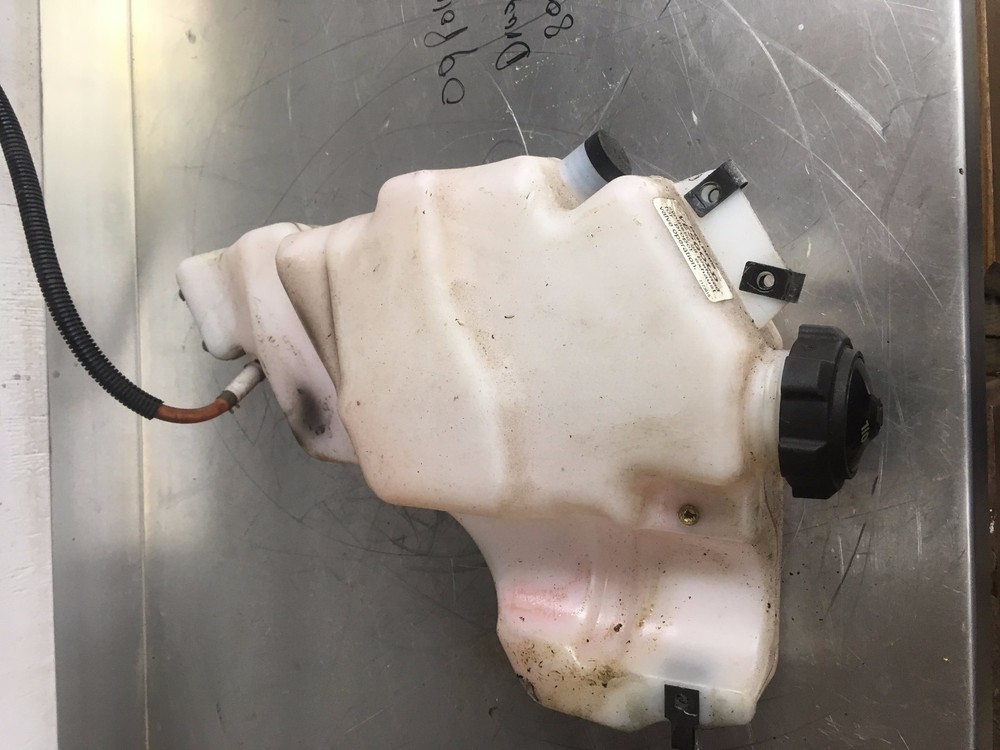 2009 POLARIS DRAGON ASSAULT SWITCHBACK oil tank