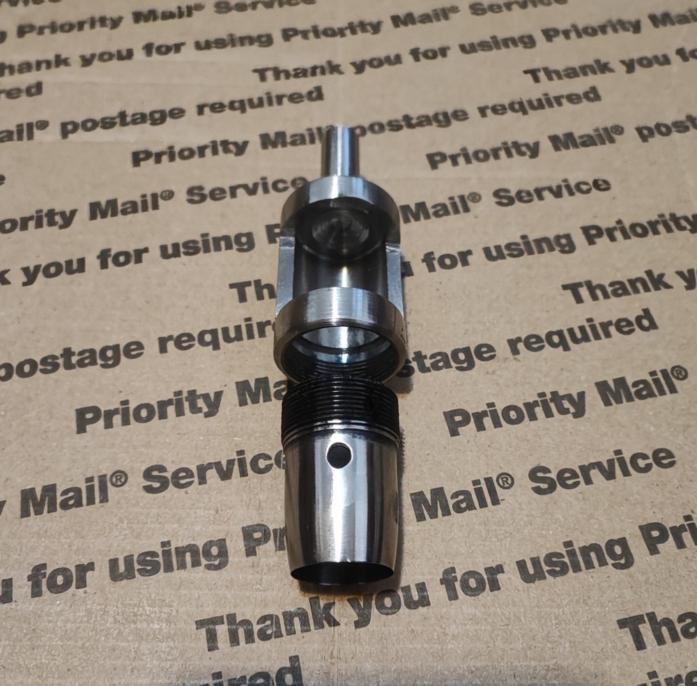 Tool for wава 16каиge with replaceable attachments