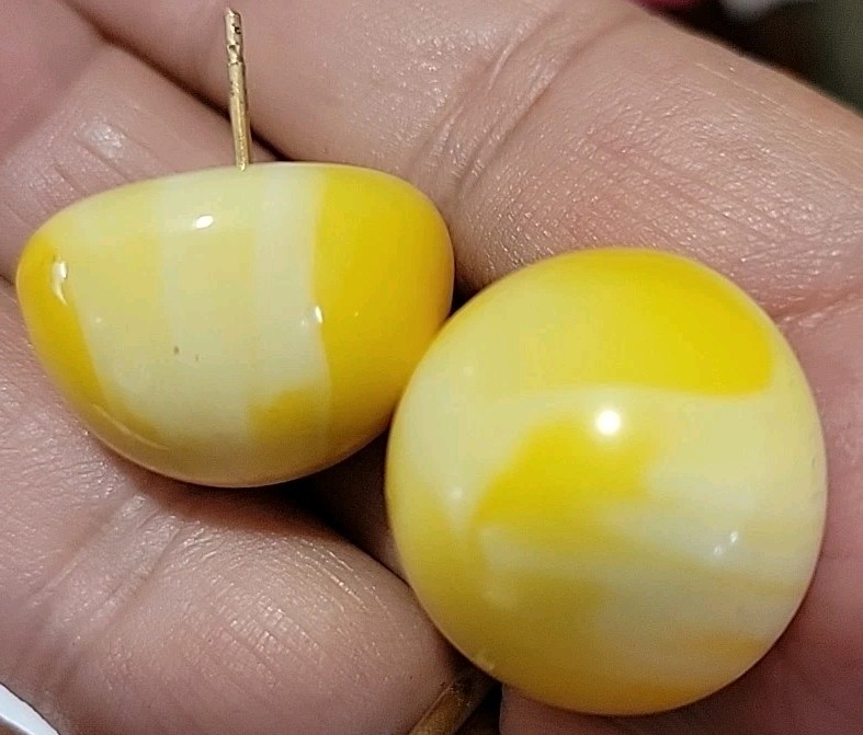 Vintage Yellow Bubble Plastic Pierced Earrings