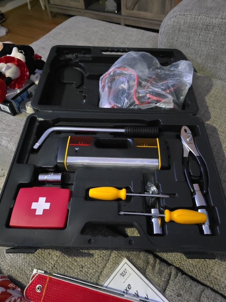 Best Buy Deluxe Highway Emergency kit.