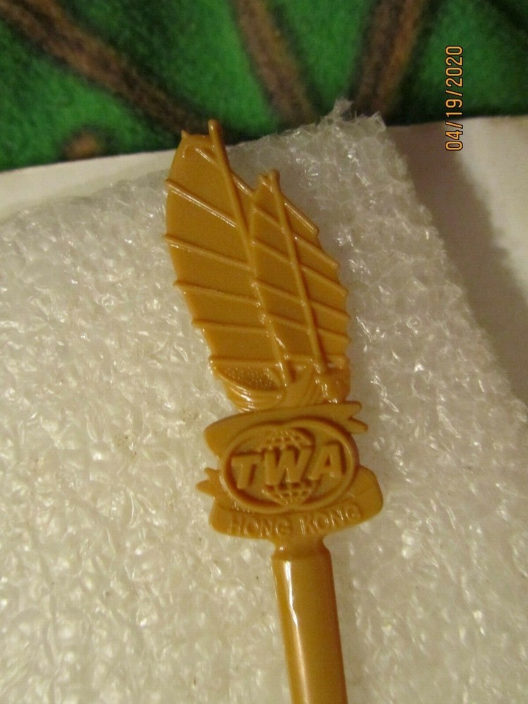 Vintage TWA Hong Kong Plastic Swizzle Stick