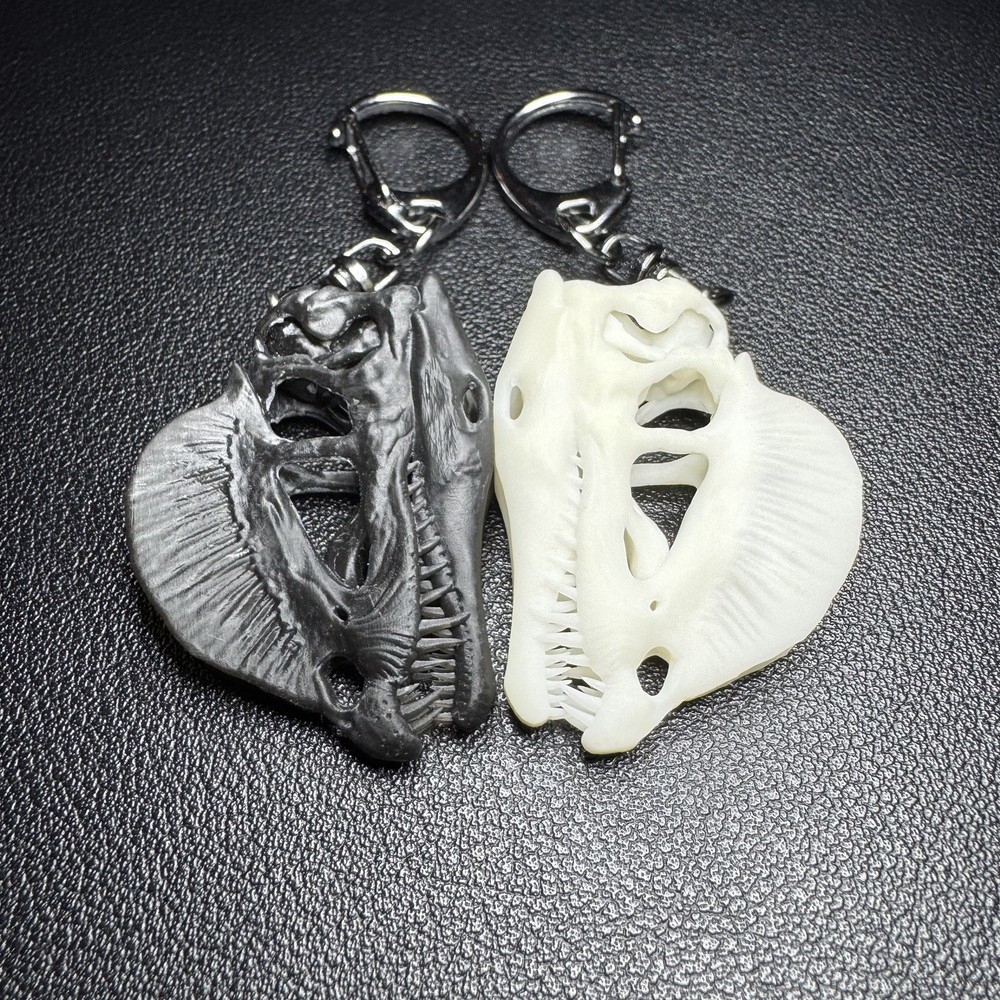 Dilophosaurus | Keychain Skull Replica (Black)