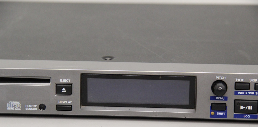 Tascam CD-01U Pro Professional Rackmount CD Player 2-Channel