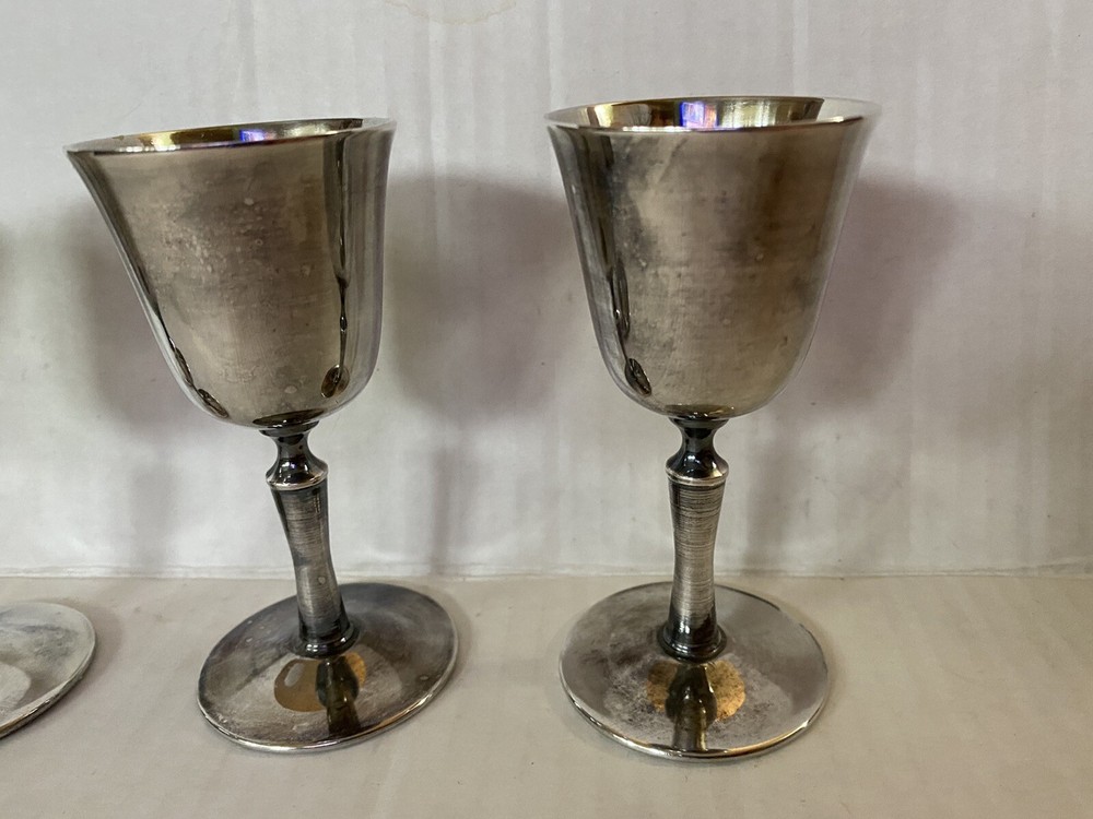 4 Small Italian Silver Plated 4” Wine Goblets de Uberti Barware
